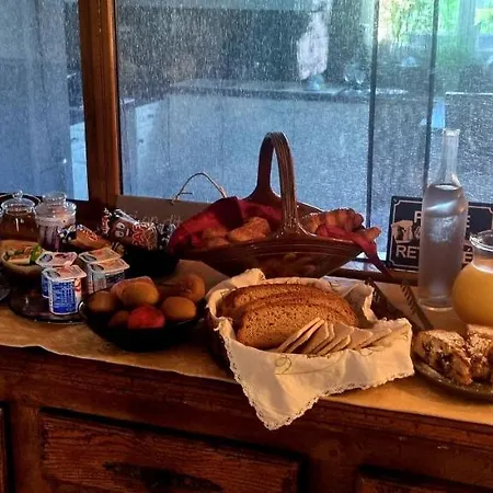 מלון Villa Vahine Paradise Suites & Spas