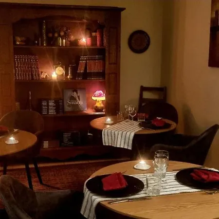 Villa Vahine Paradise Suites & Spas מלון 3*