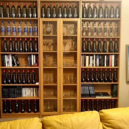 מלון Villa Vahine Paradise Suites & Spas 3*