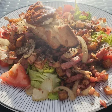 Villa Vahine Paradise Suites & Spas 3* מונטובן