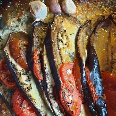 Villa Vahine Paradise Suites & Spas 3* מונטובן